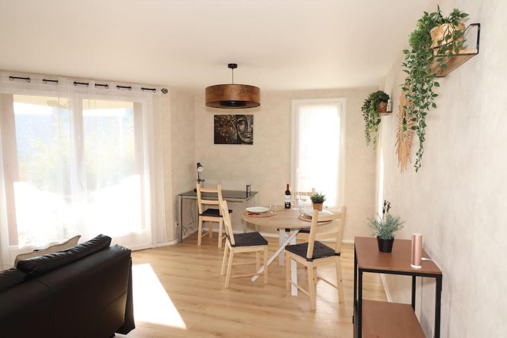Votre Confort La Cosy Cocoon Courcouronnes Exterior photo